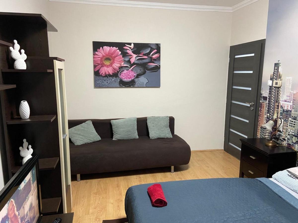 Melinda Apartman Кишварда Екстериор снимка