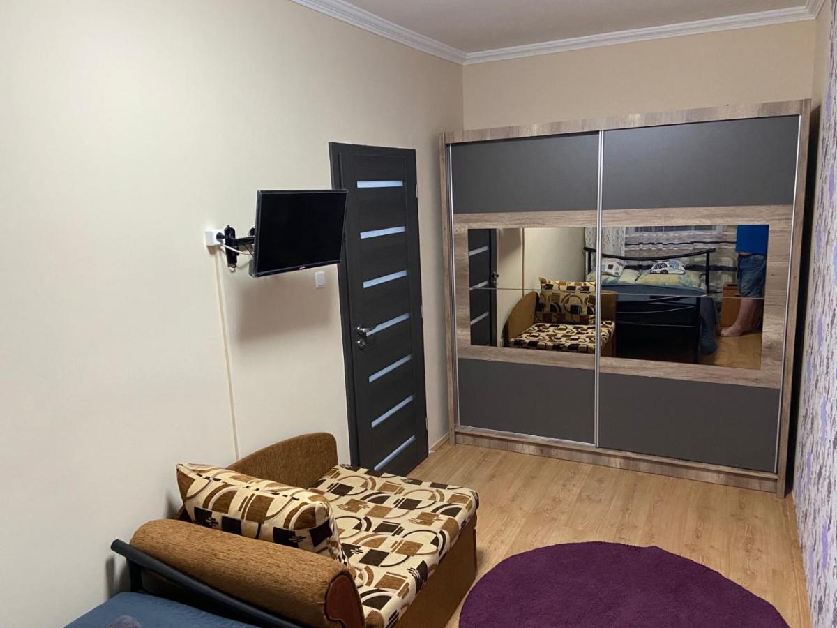 Melinda Apartman Кишварда Екстериор снимка